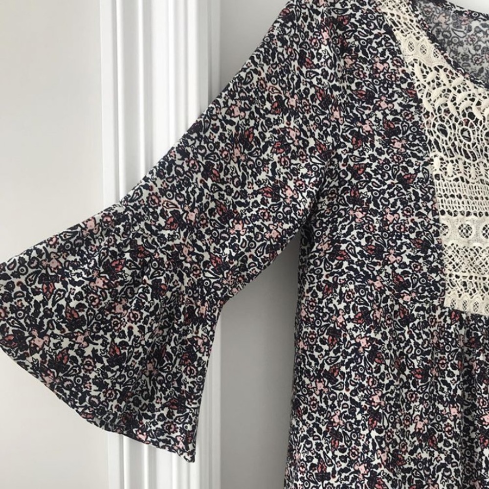 Boho Top - Picture 2 of 3